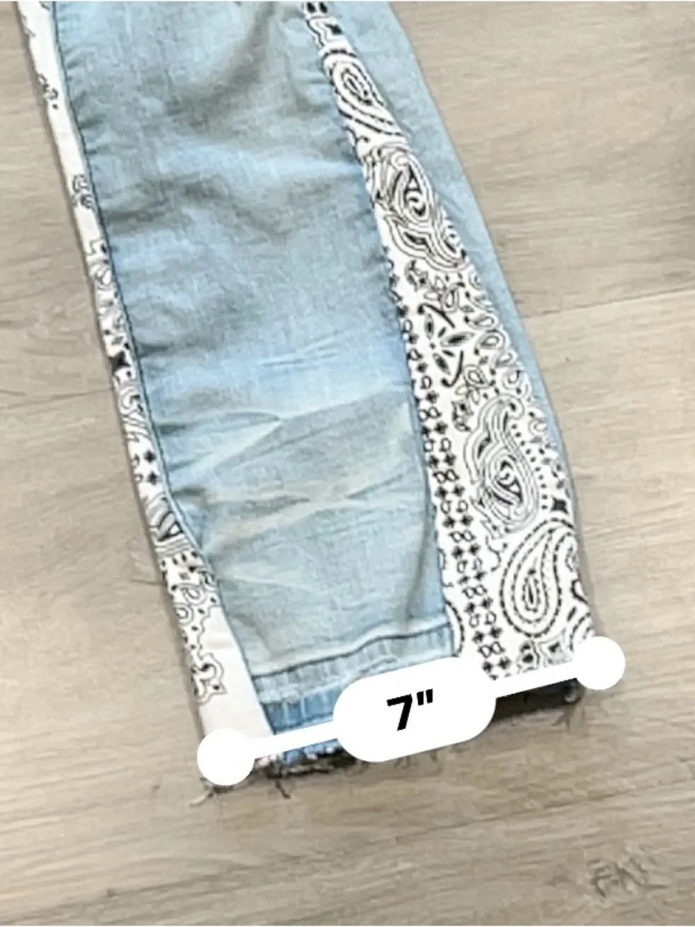 Rockstar Original Mens Bandana Flare Jeans Light Wash Distressed Blue 30x31.5
